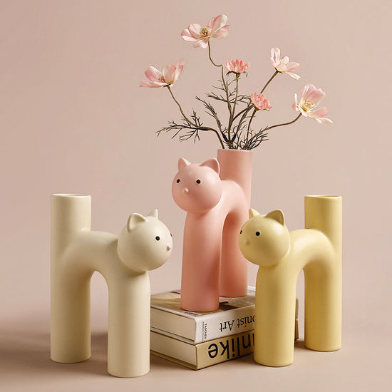 Cute Cat Shaped Ceramic Vase – Modern Desk & Living Room Decoration